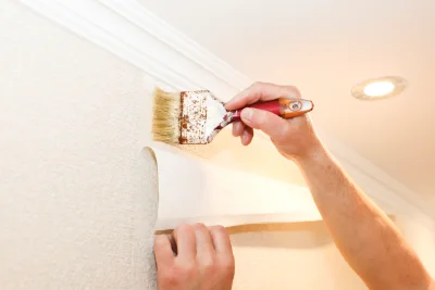 Pose de papier peint à Chemy — revêtements muraux et toiles de verre